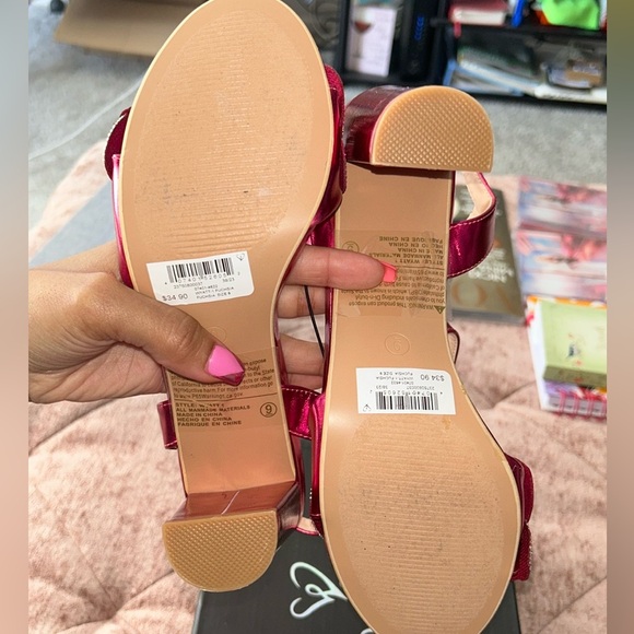 Never worn beautiful dazzling heels 👠😍 - Picture 3 of 4